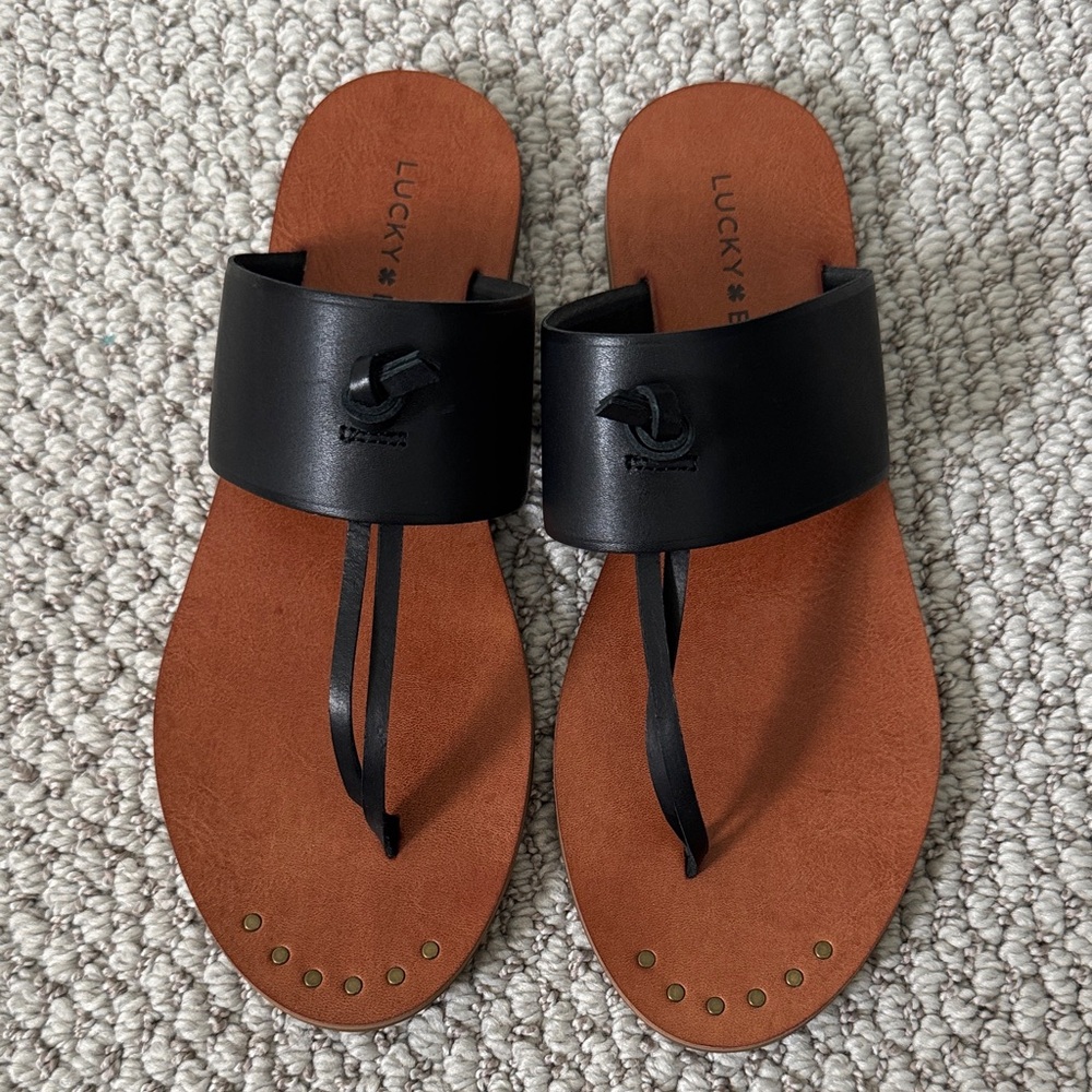 NWT! Lucky Brand Black Leather Slide Sandals (Size 7M)